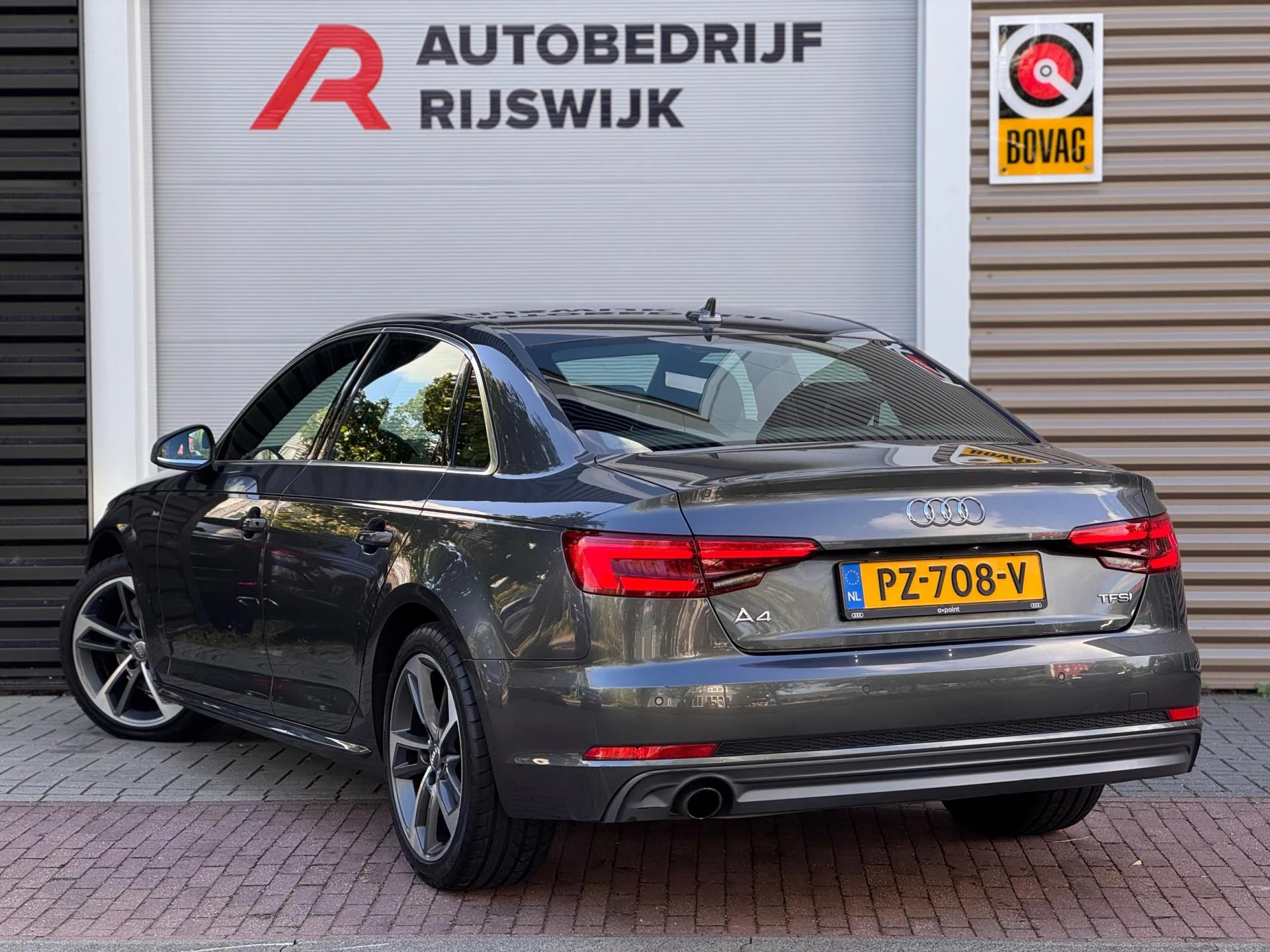 Hoofdafbeelding Audi A4