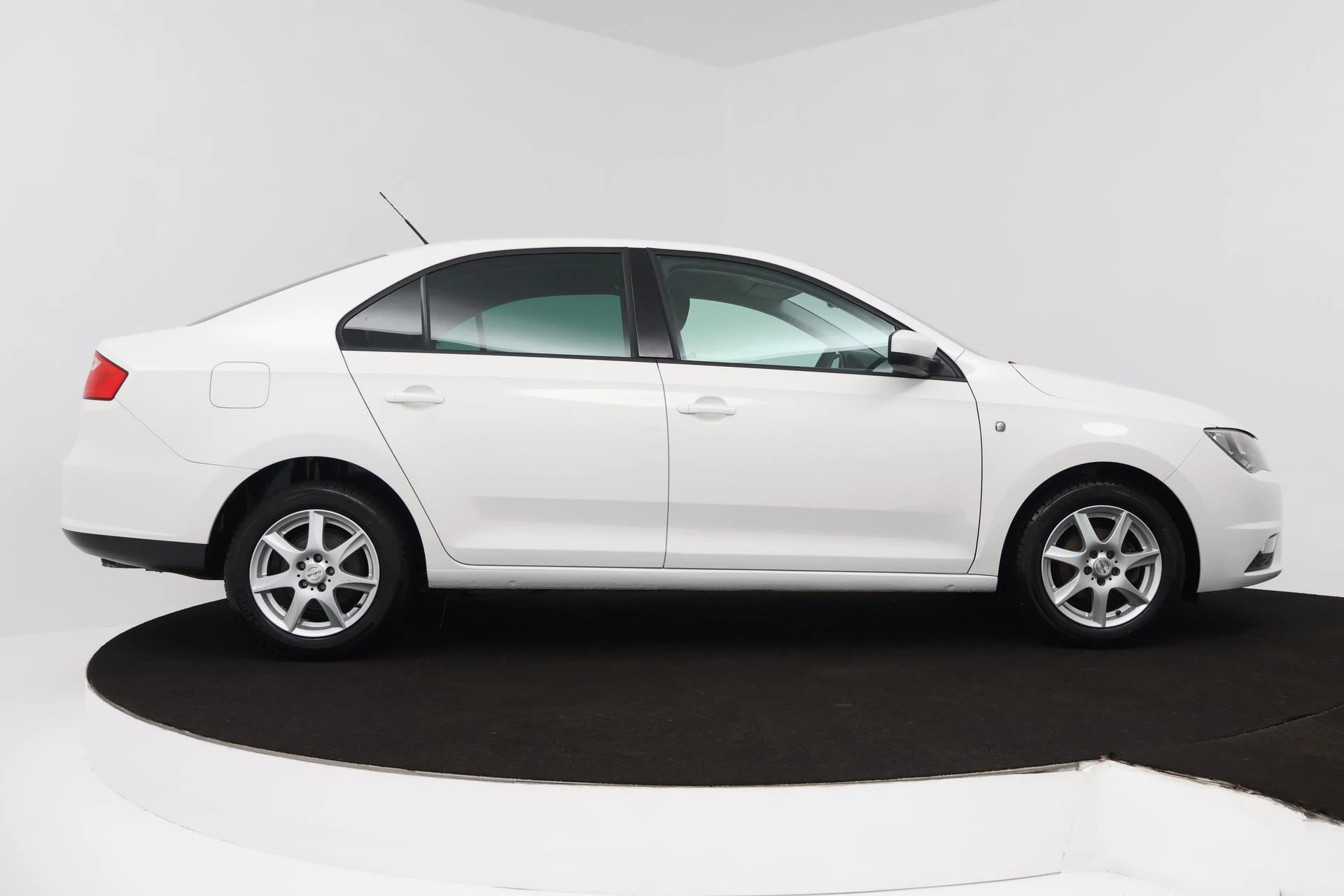 Hoofdafbeelding SEAT Toledo