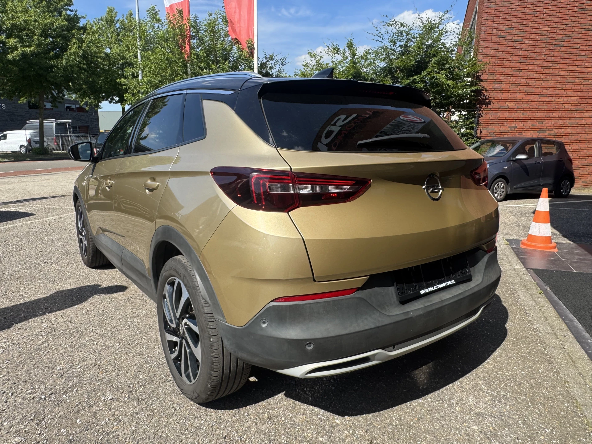 Hoofdafbeelding Opel Grandland X