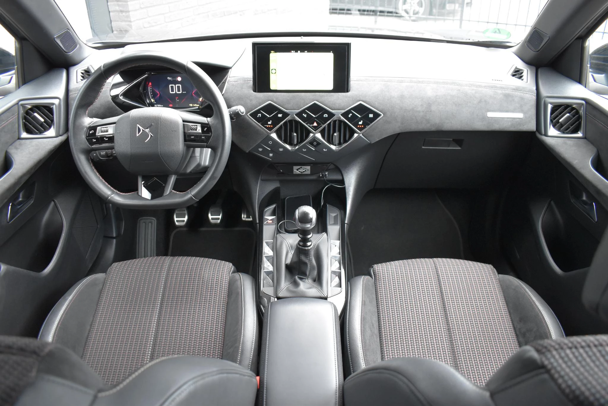 Hoofdafbeelding DS DS 3