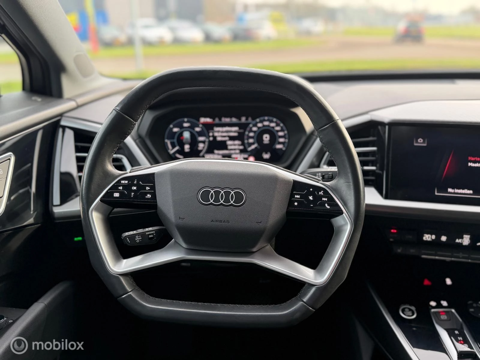 Hoofdafbeelding Audi Q4 e-tron