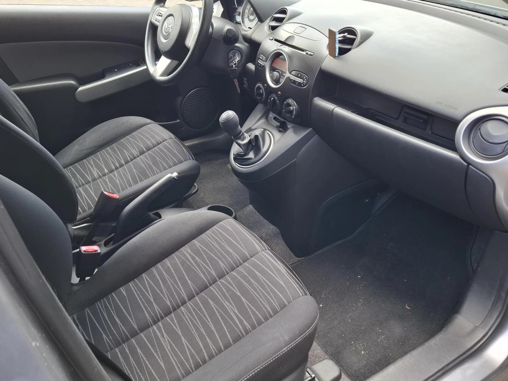 Hoofdafbeelding Mazda 2