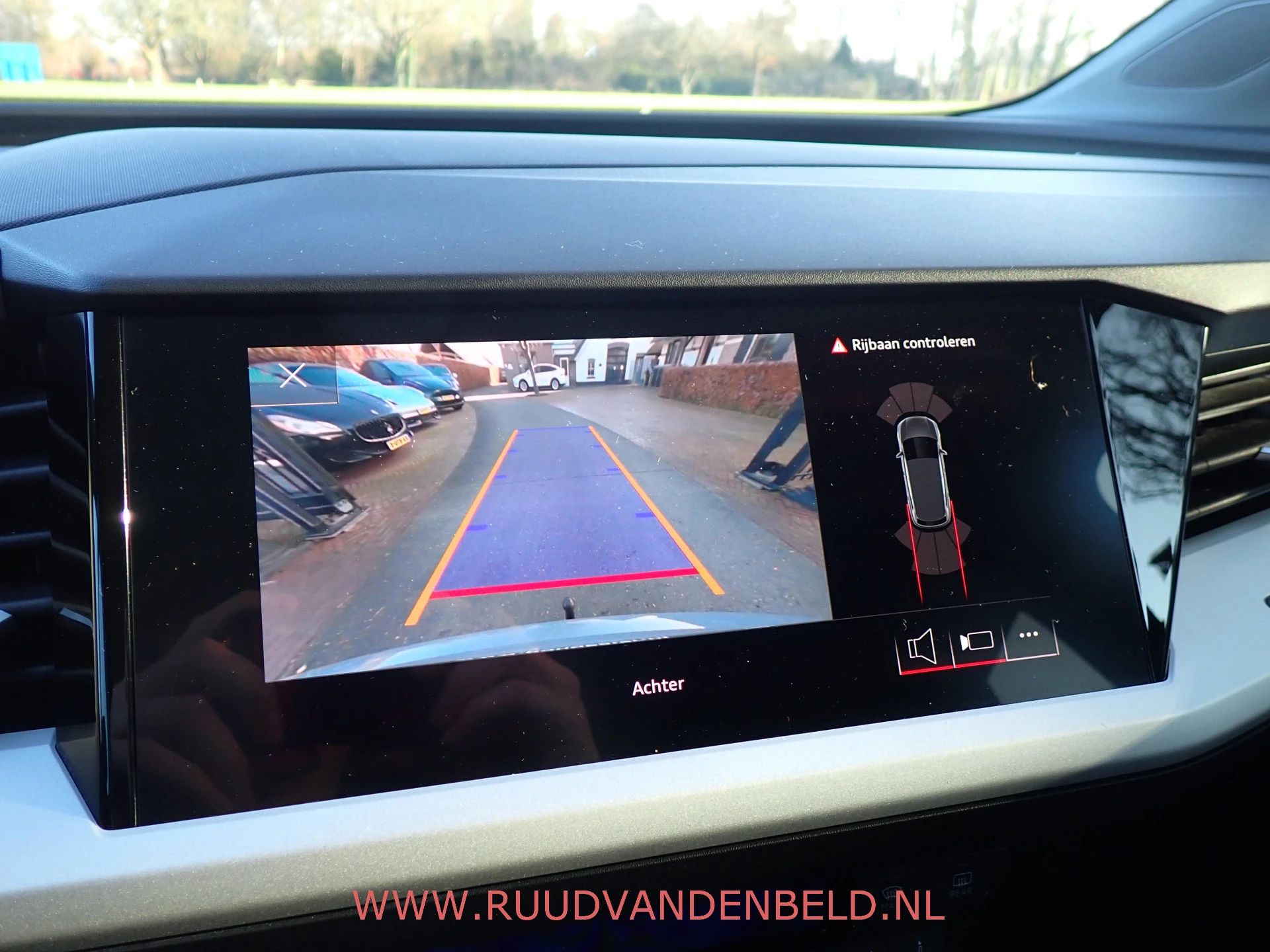 Hoofdafbeelding Audi Q4 e-tron