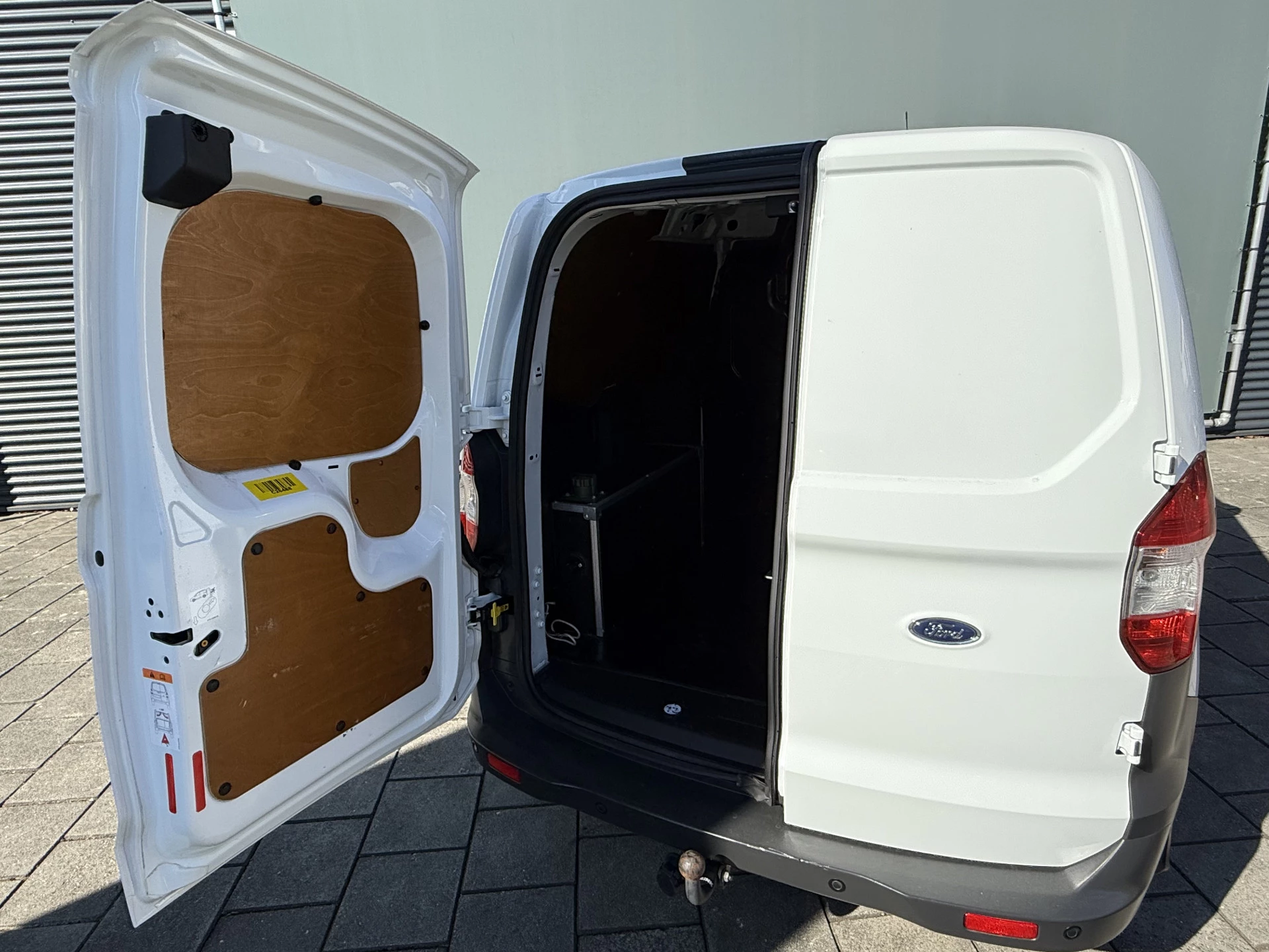 Hoofdafbeelding Ford Transit Courier