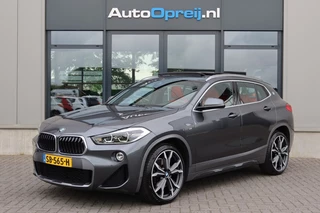 Hoofdafbeelding BMW X2 BMW X2 X2 sDrive20i M-Sport High Executive Panorama, HUD, Herman Kardon