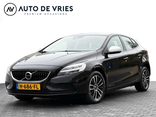 Volvo V40 1.5 T2 Automaat Polar+ | Zwart leder | Full LED | Navigatie | Winterpakket