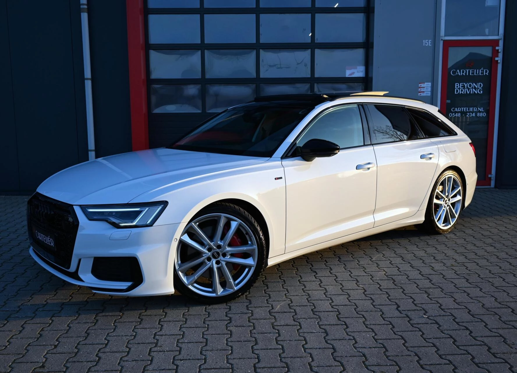 Hoofdafbeelding Audi A6