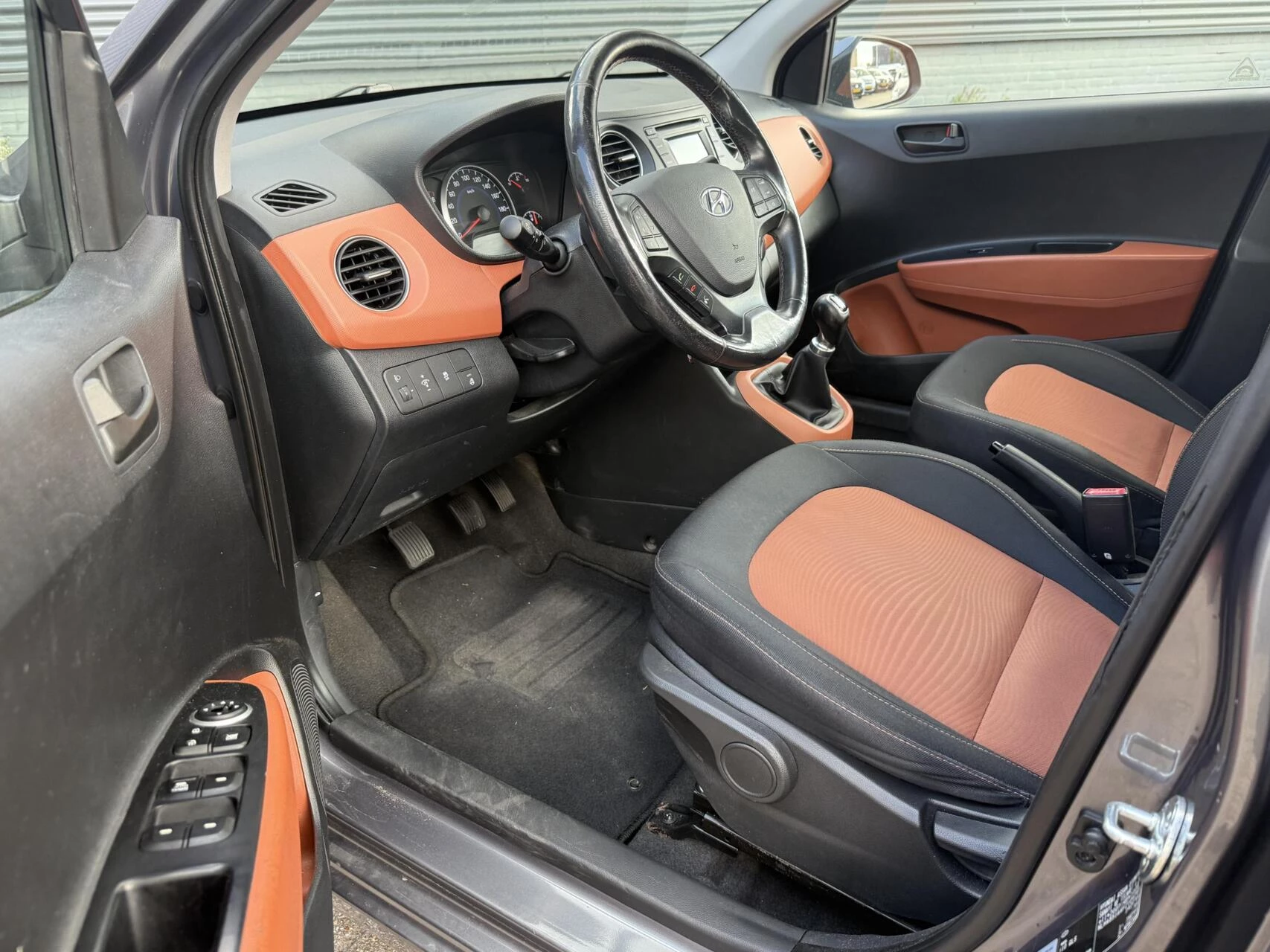 Hoofdafbeelding Hyundai i10