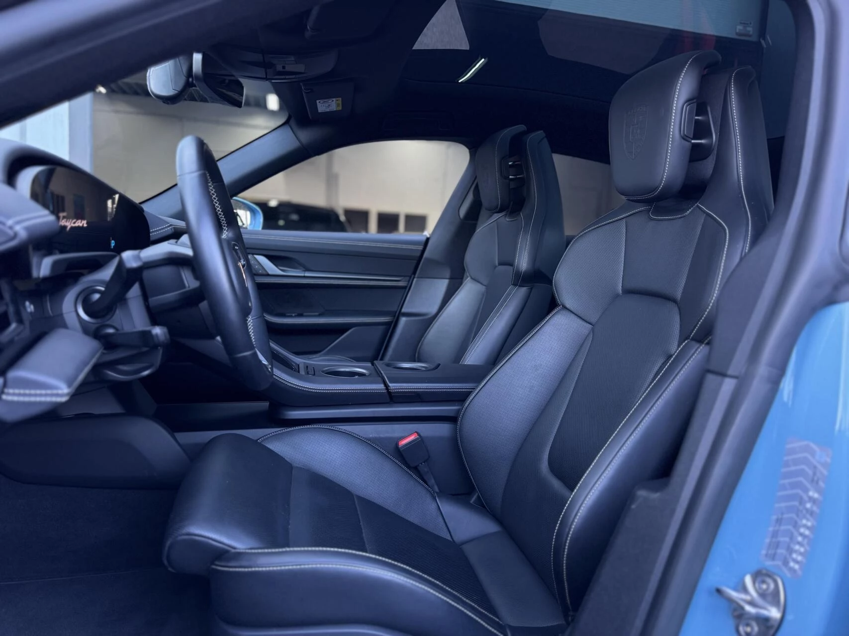 Hoofdafbeelding Porsche Taycan