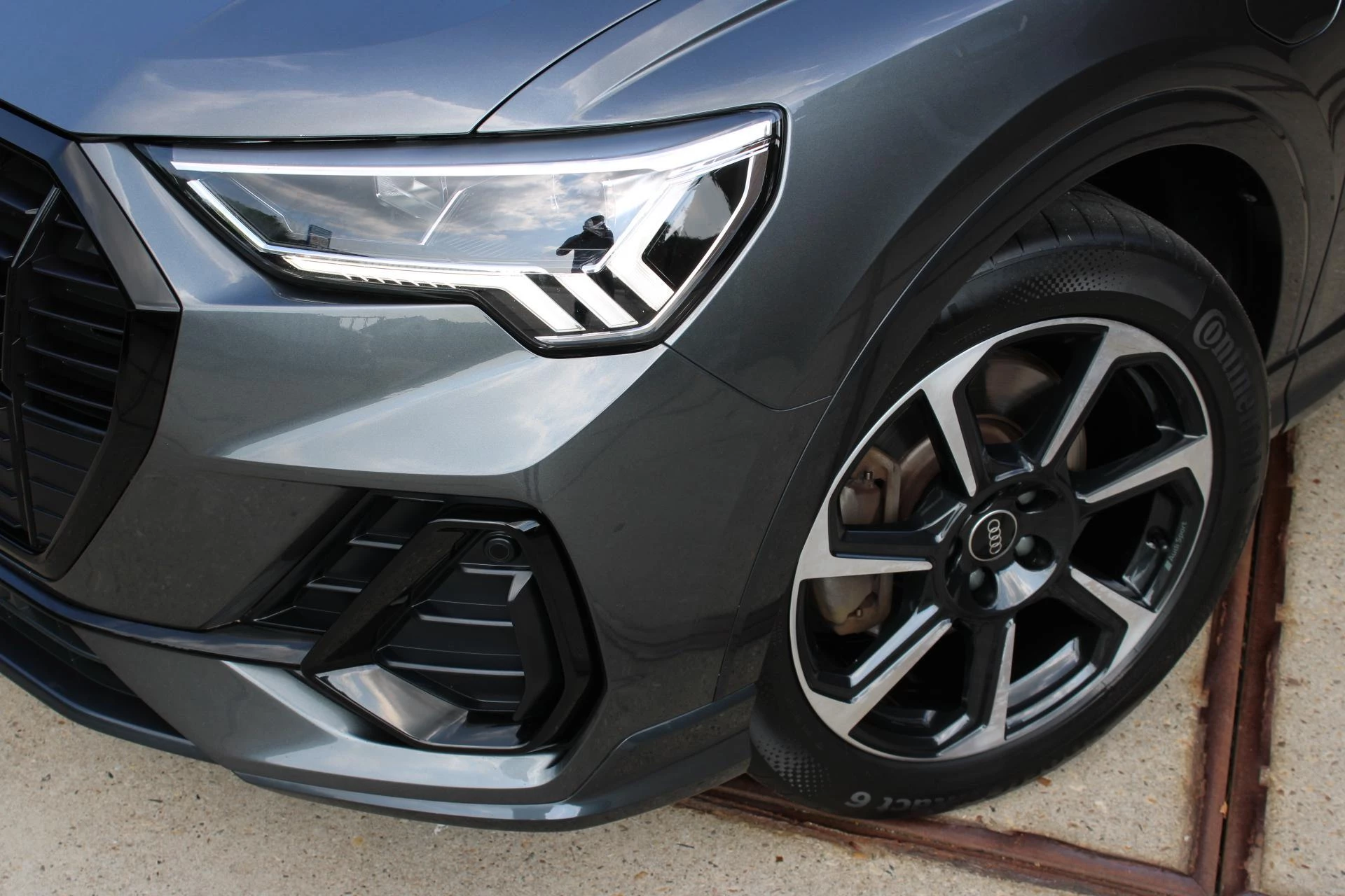 Hoofdafbeelding Audi Q3