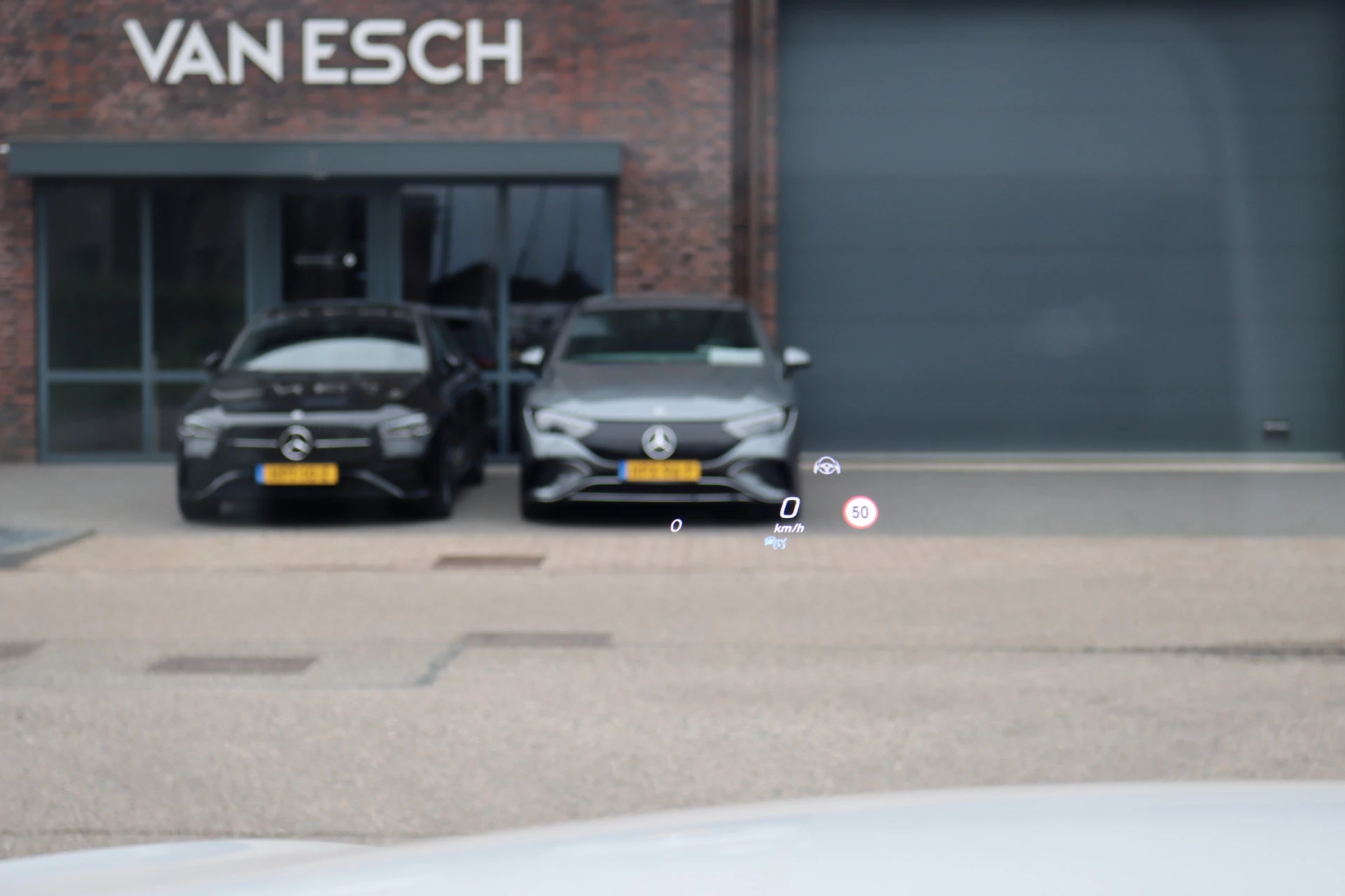 Hoofdafbeelding Mercedes-Benz EQC