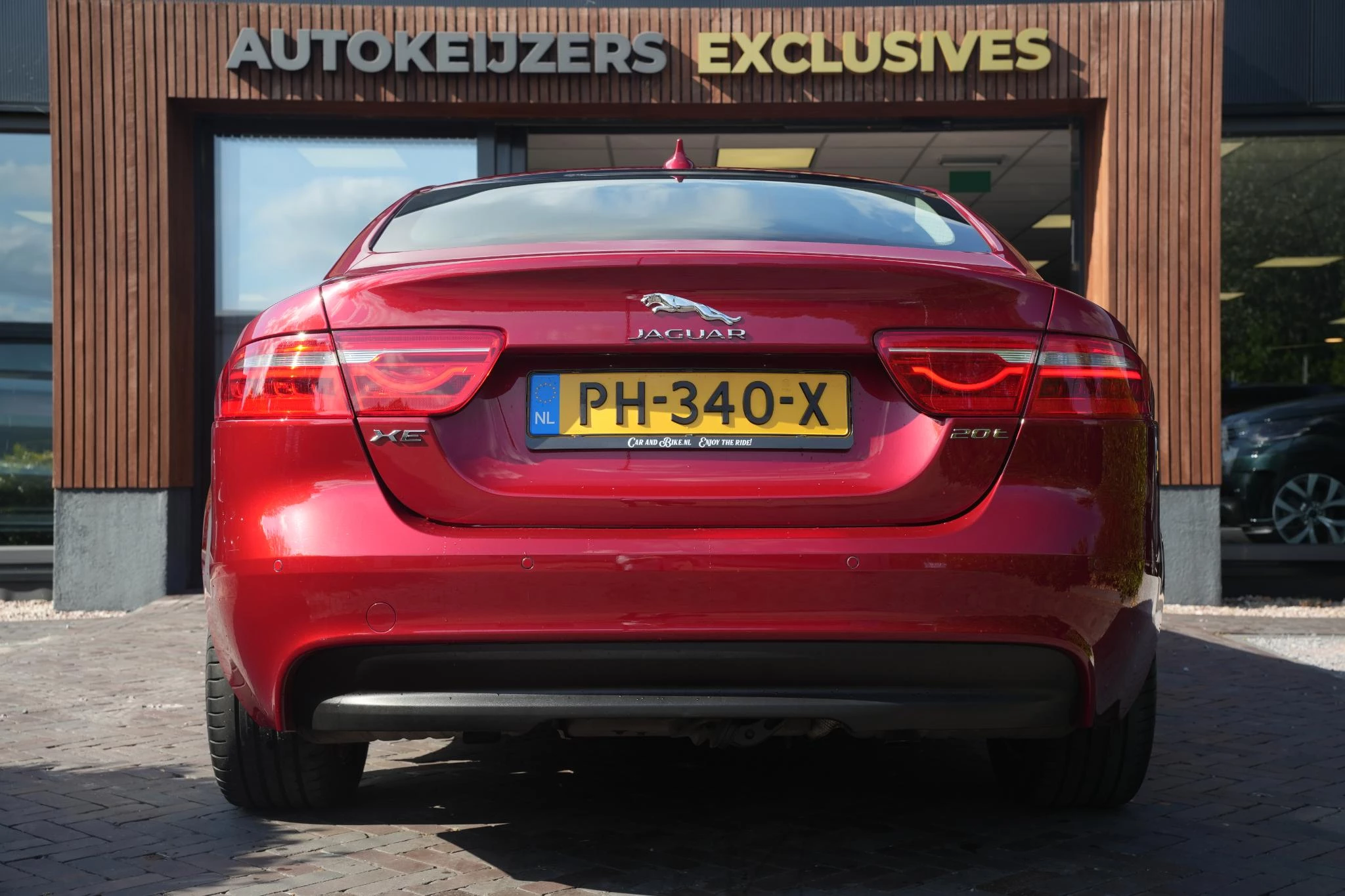 Hoofdafbeelding Jaguar XE