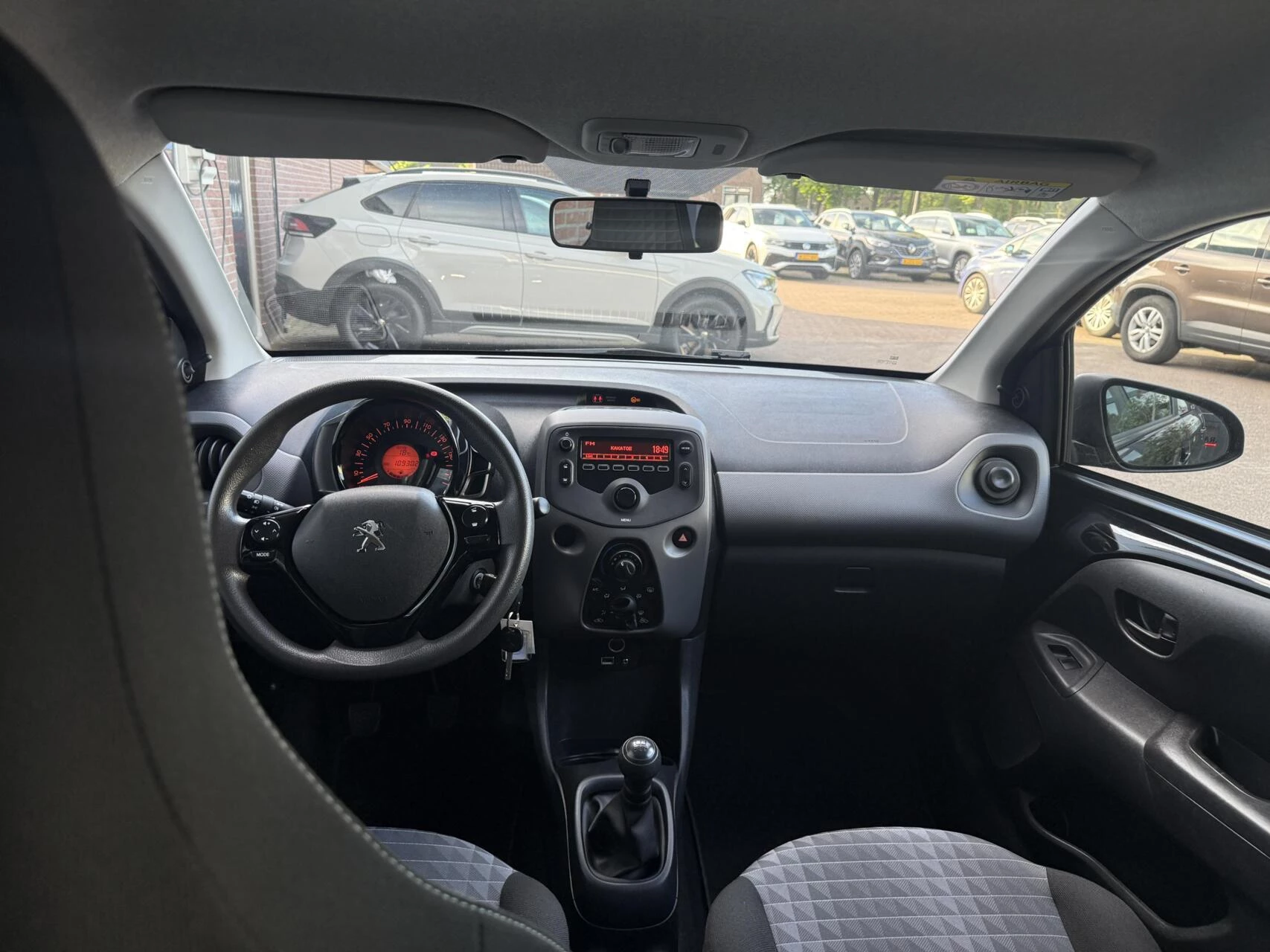 Hoofdafbeelding Peugeot 108
