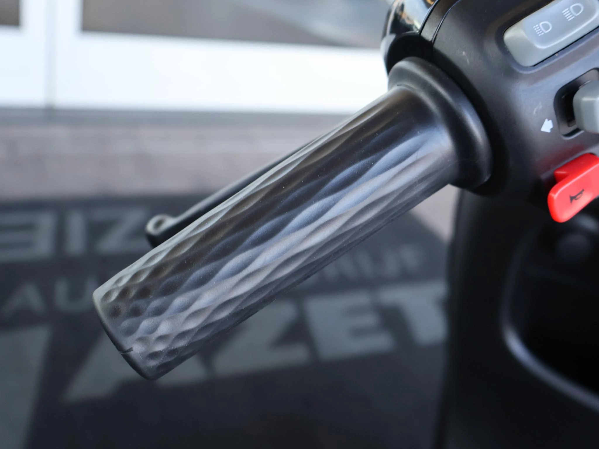 Hoofdafbeelding Segway E300SE