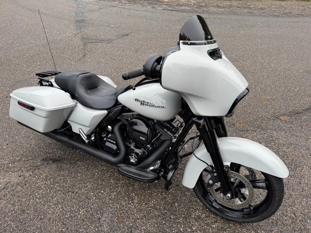 Hoofdafbeelding Harley-Davidson Street Glide