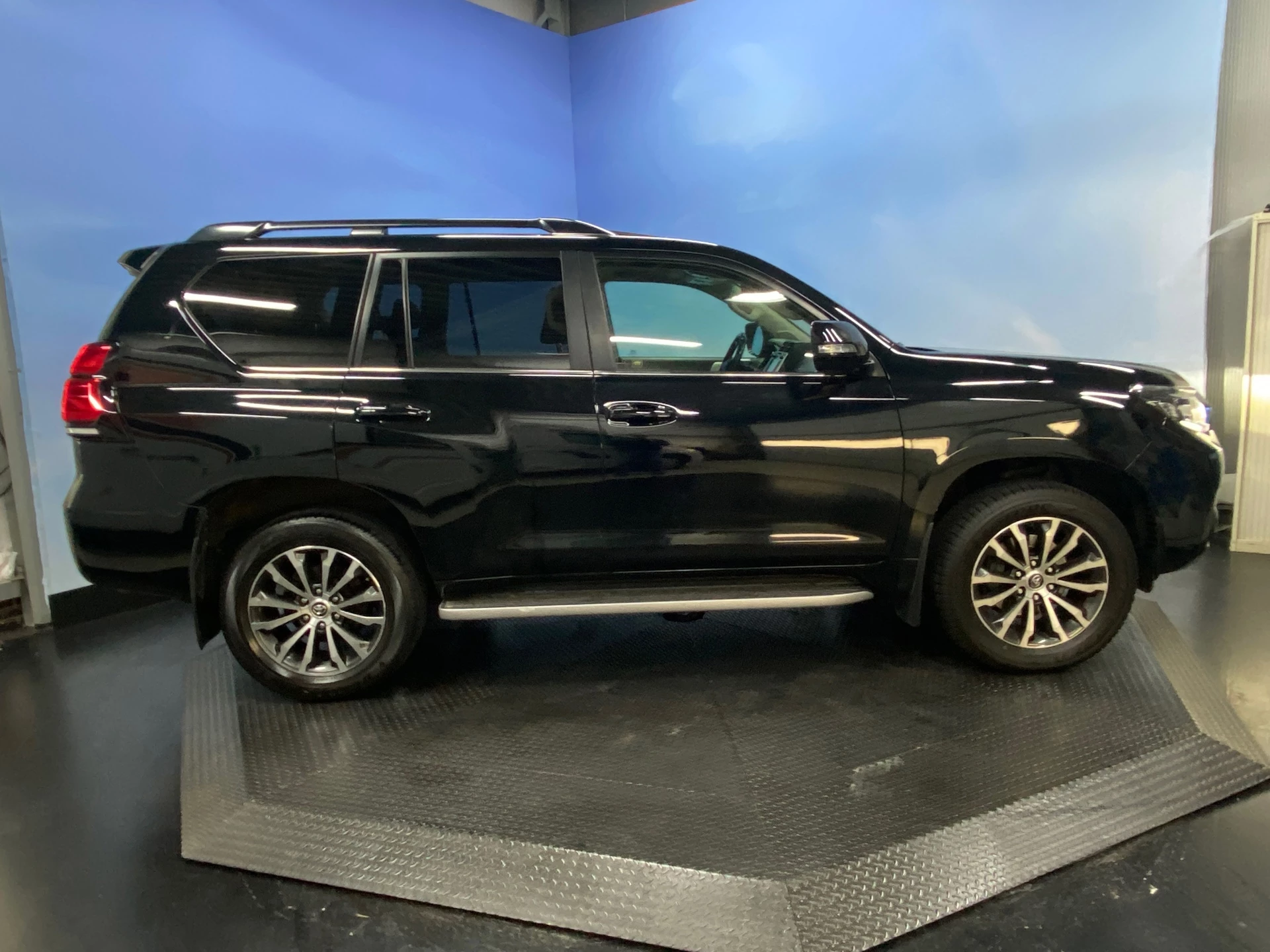 Hoofdafbeelding Toyota Land Cruiser