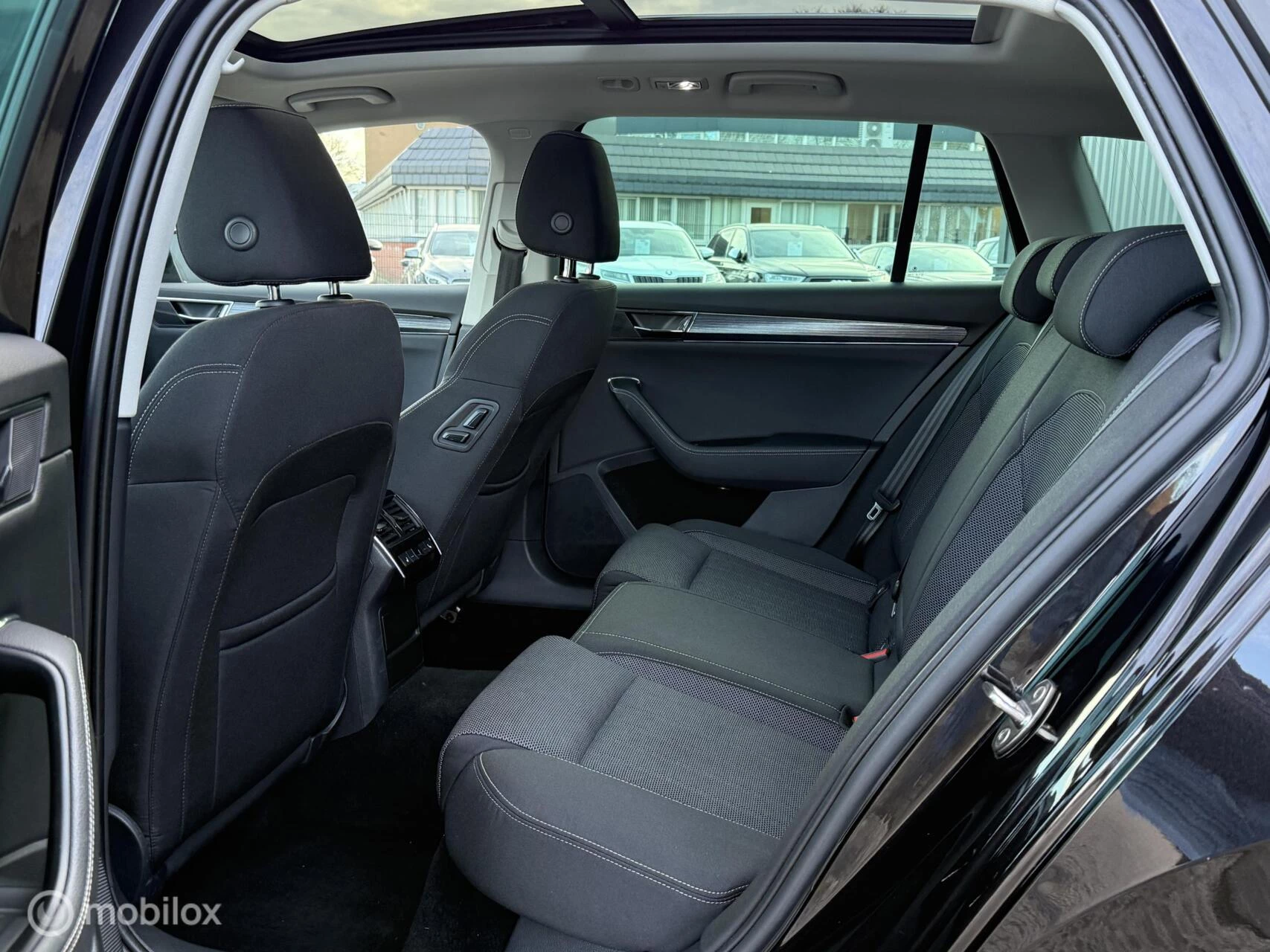 Hoofdafbeelding Škoda Superb