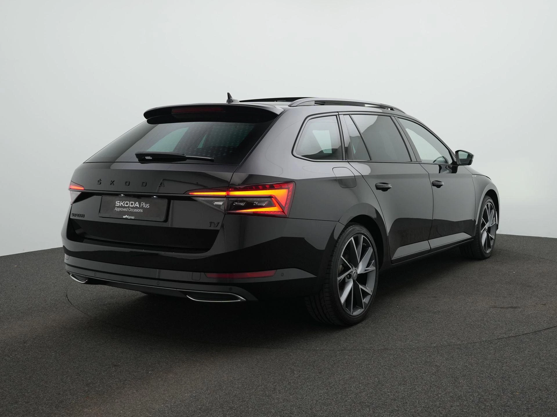 Hoofdafbeelding Škoda Superb