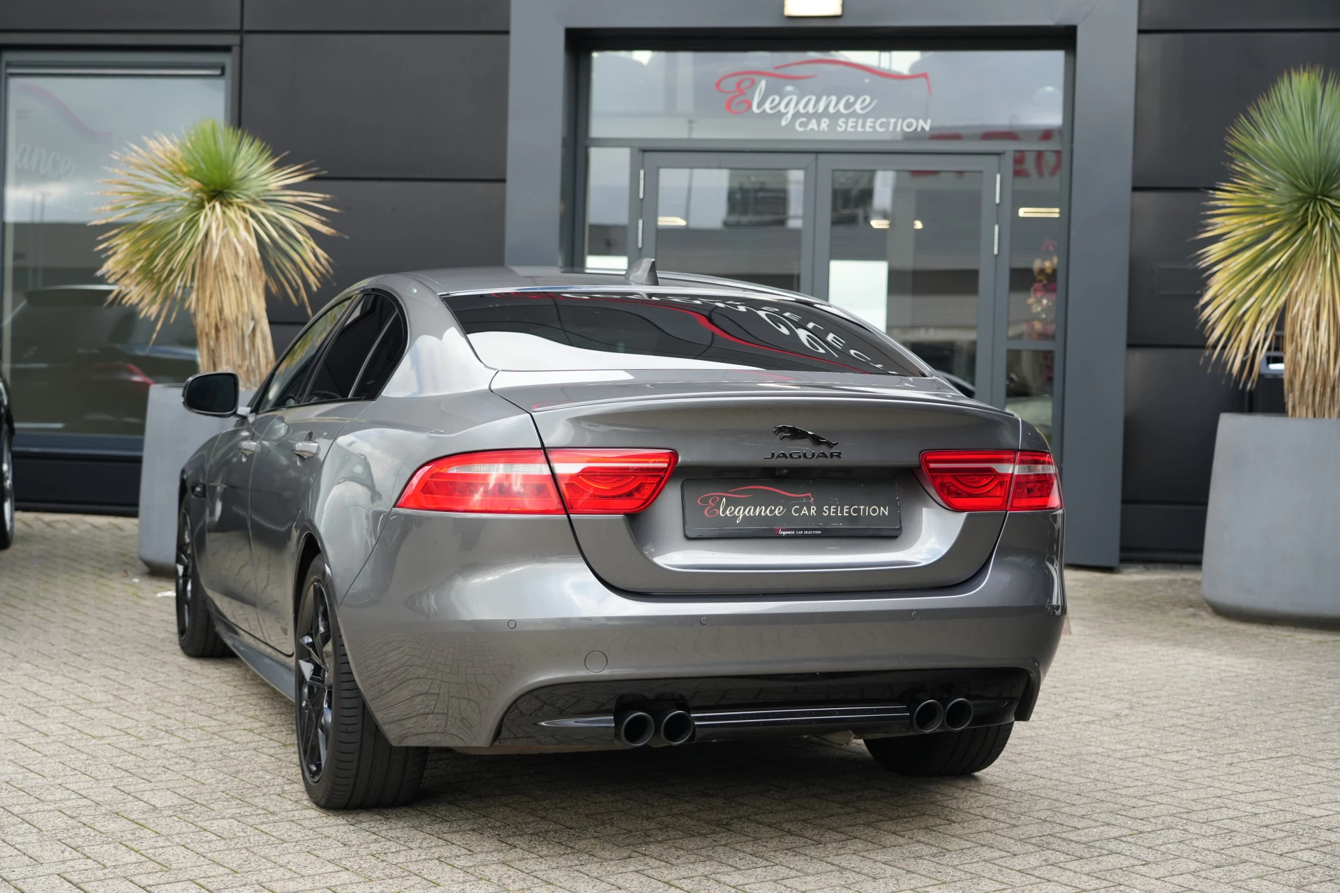 Hoofdafbeelding Jaguar XE