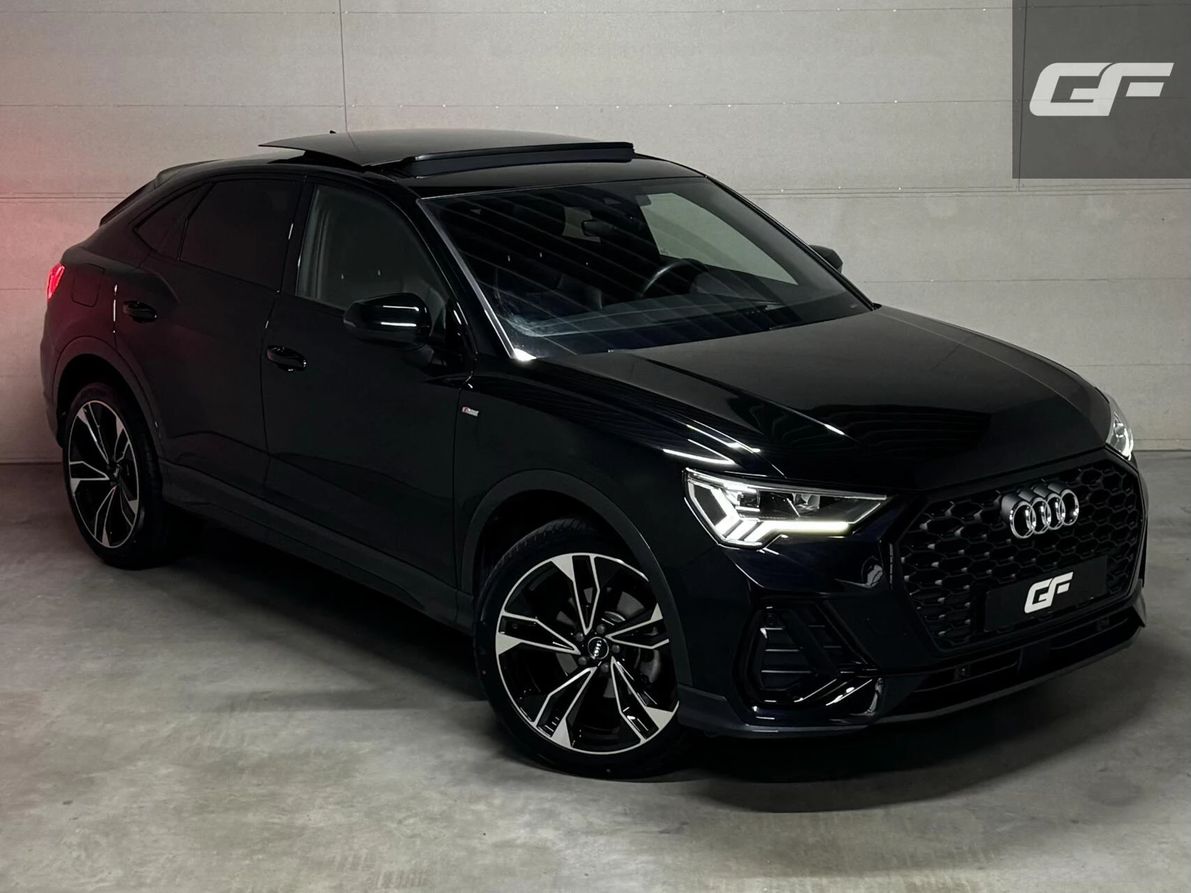 Hoofdafbeelding Audi Q3