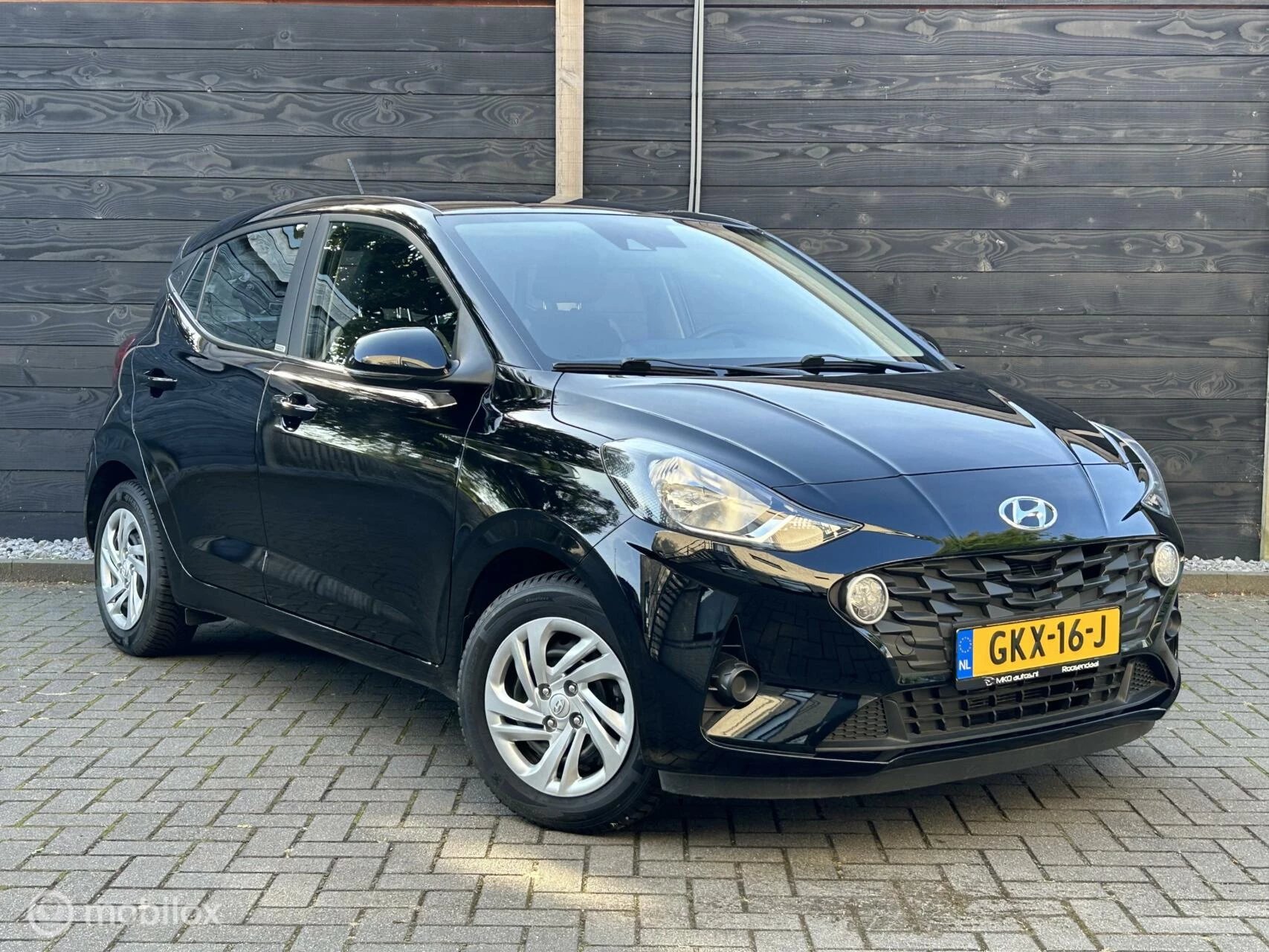 Hoofdafbeelding Hyundai i10