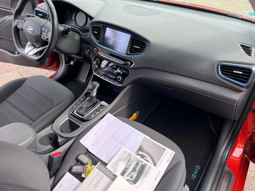 Hoofdafbeelding Hyundai IONIQ