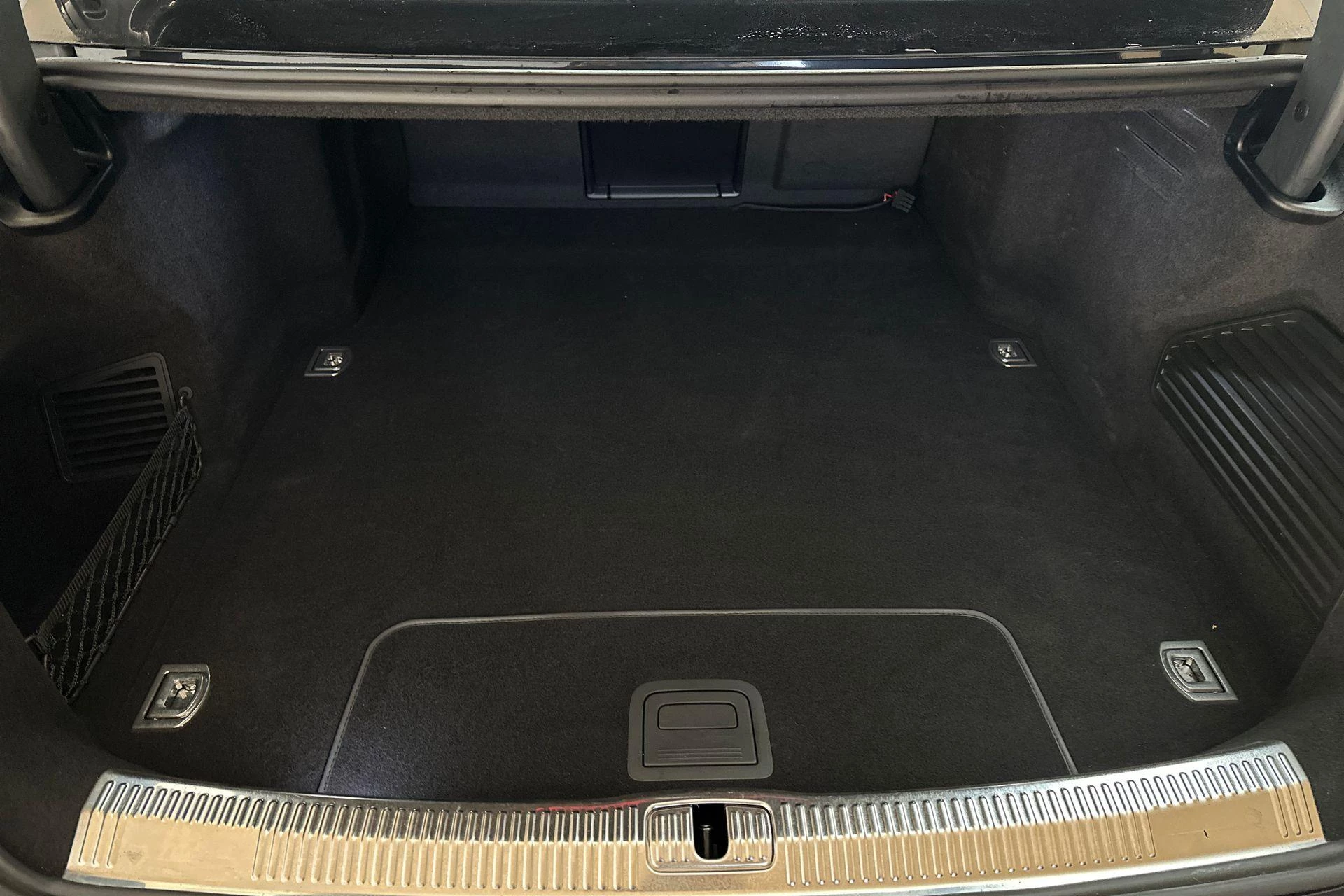 Hoofdafbeelding Audi A8