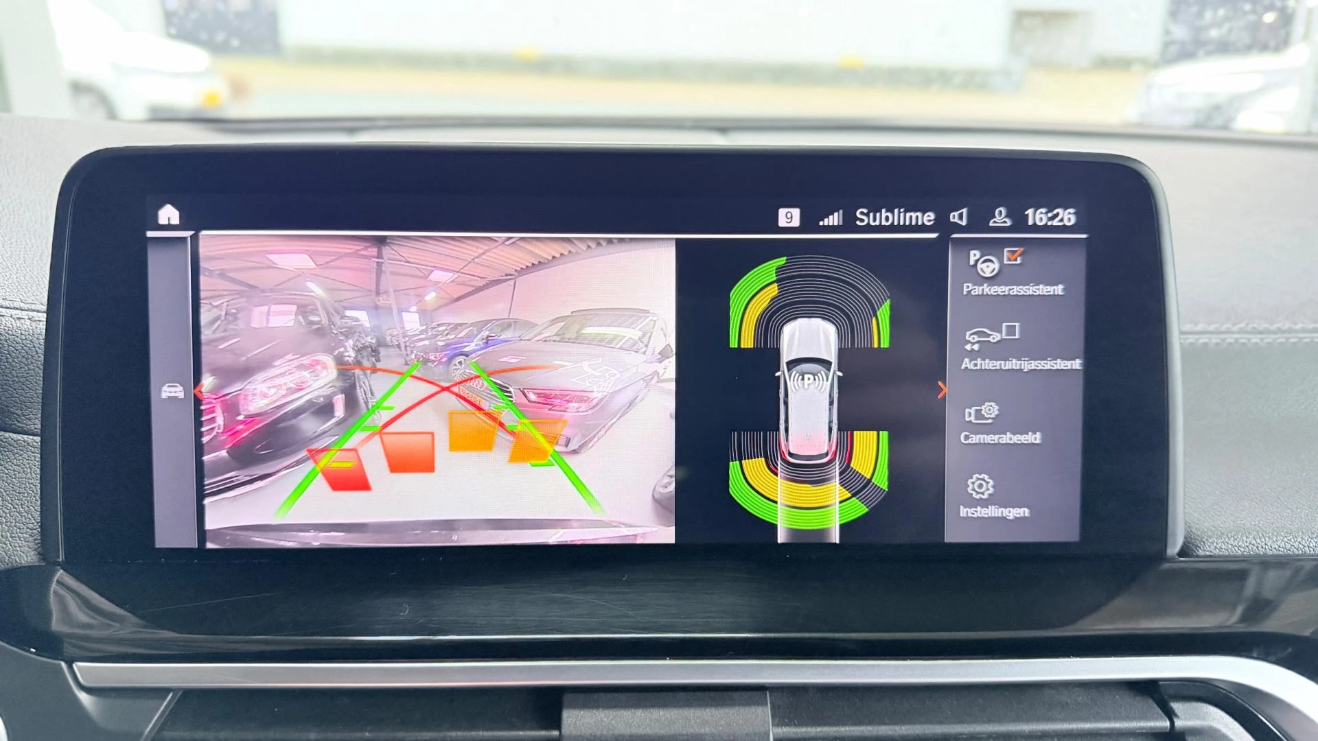 Hoofdafbeelding BMW iX3