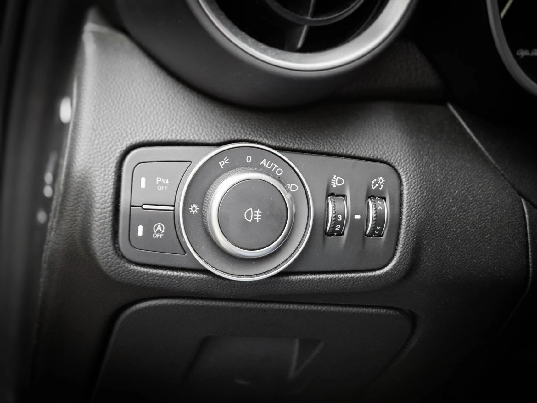 Hoofdafbeelding Alfa Romeo Giulia