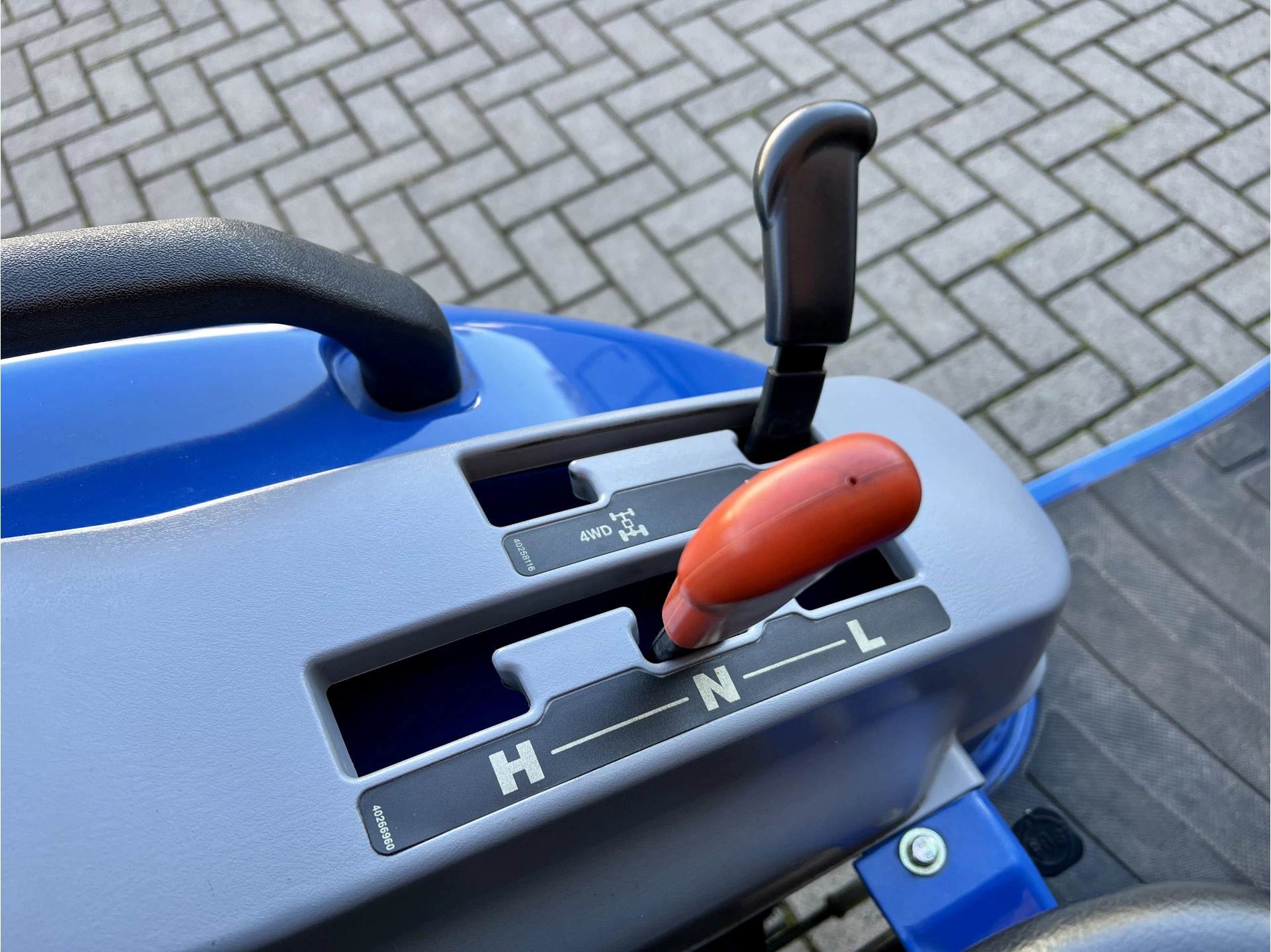 Hoofdafbeelding New Holland Boomer 25