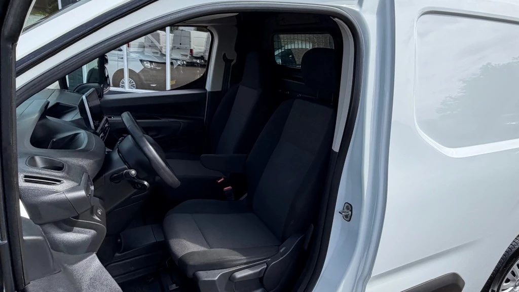 Hoofdafbeelding Peugeot Partner