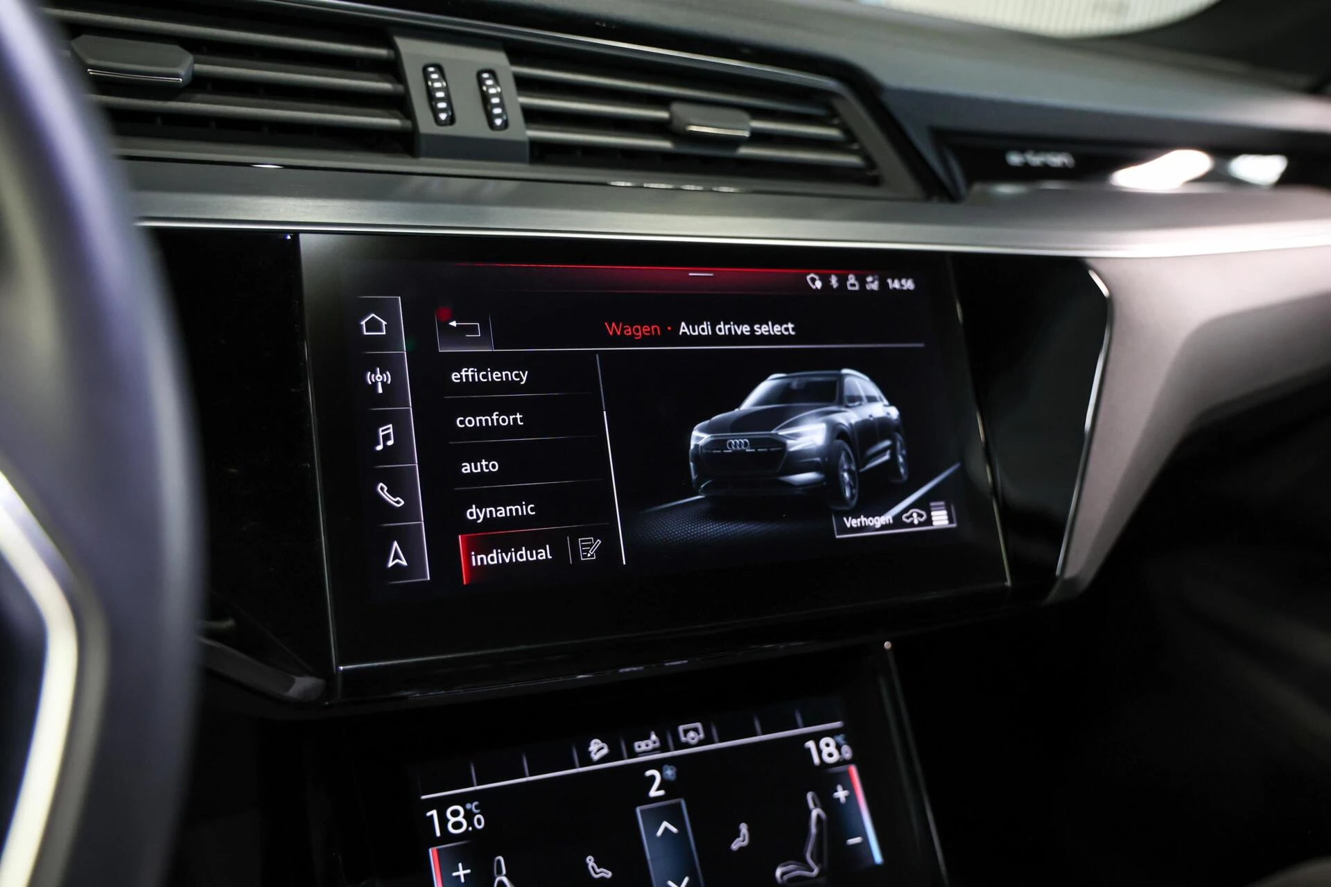 Hoofdafbeelding Audi e-tron