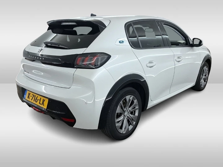 Hoofdafbeelding Peugeot e-208