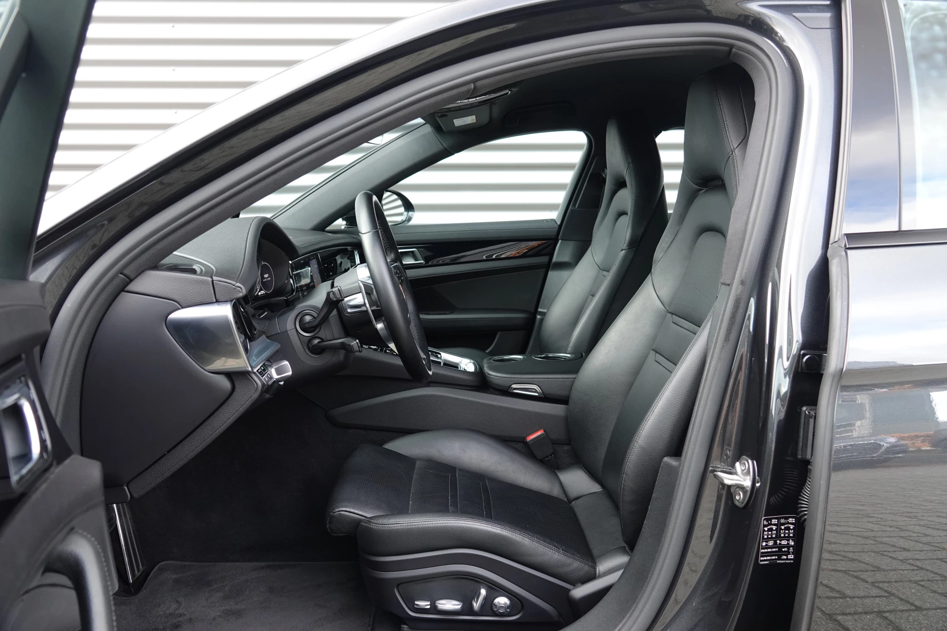 Hoofdafbeelding Porsche Panamera