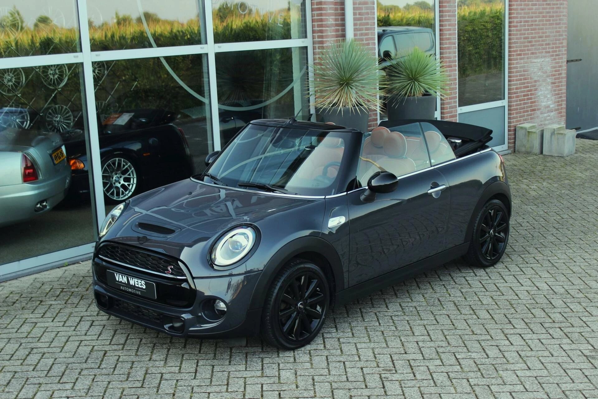 Hoofdafbeelding MINI Cooper S Cabrio