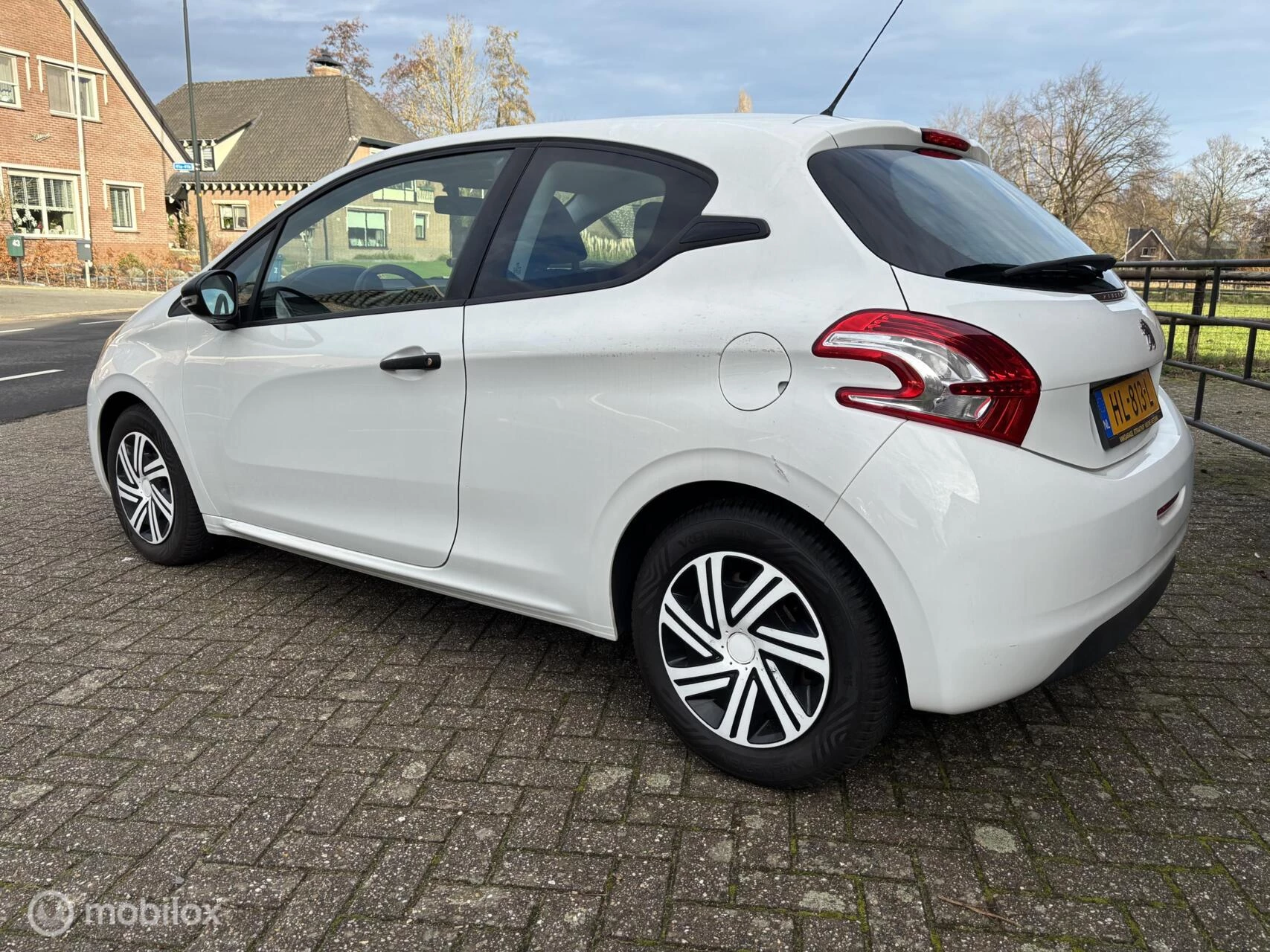 Hoofdafbeelding Peugeot 208