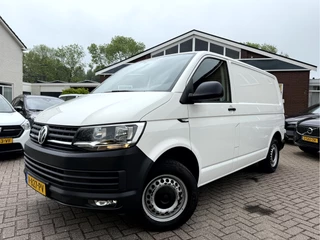 Volkswagen Transporter 2.0 TDI Execuitve Pakket Trekhaak, App Connect, 3-Persoons