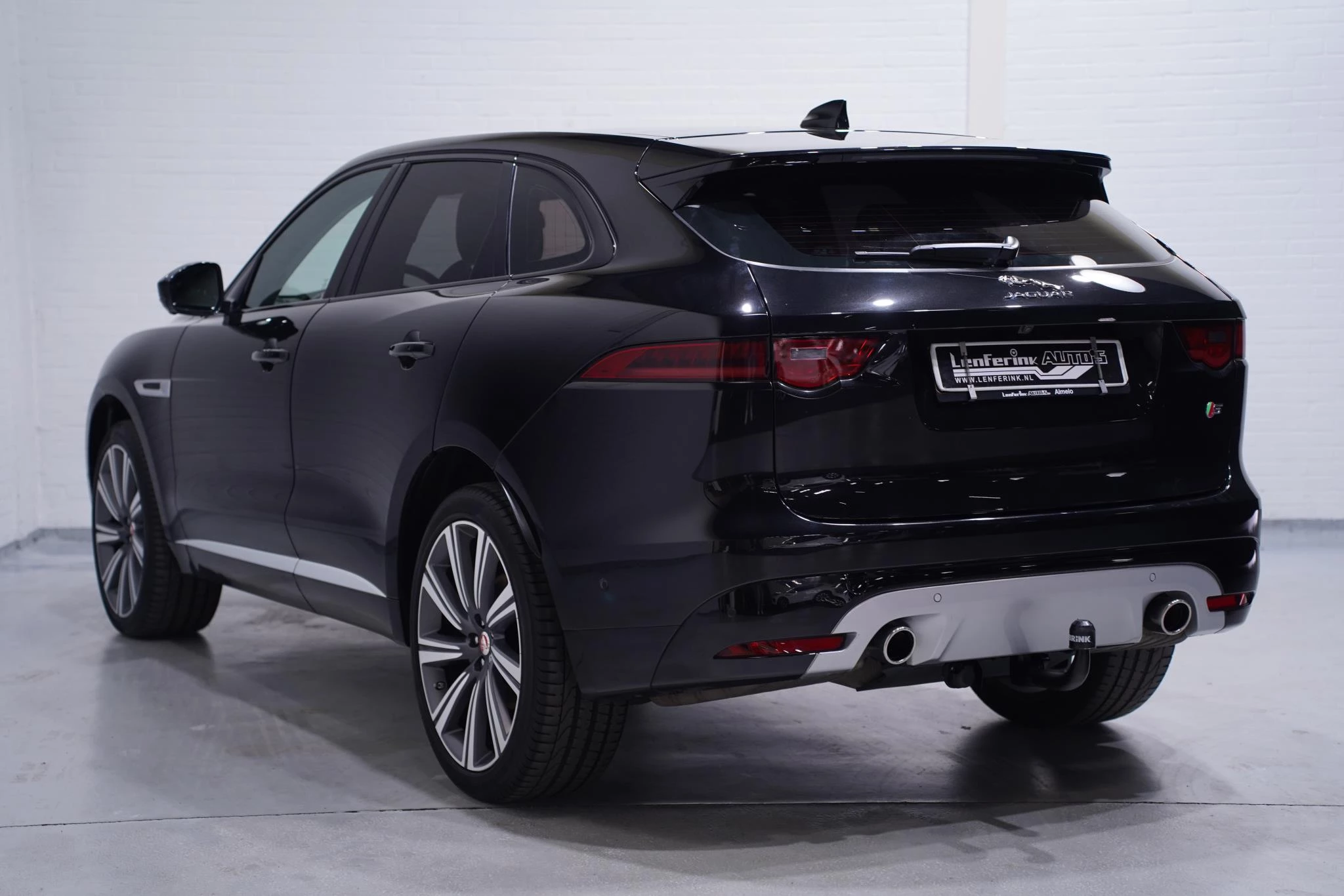 Hoofdafbeelding Jaguar F-PACE