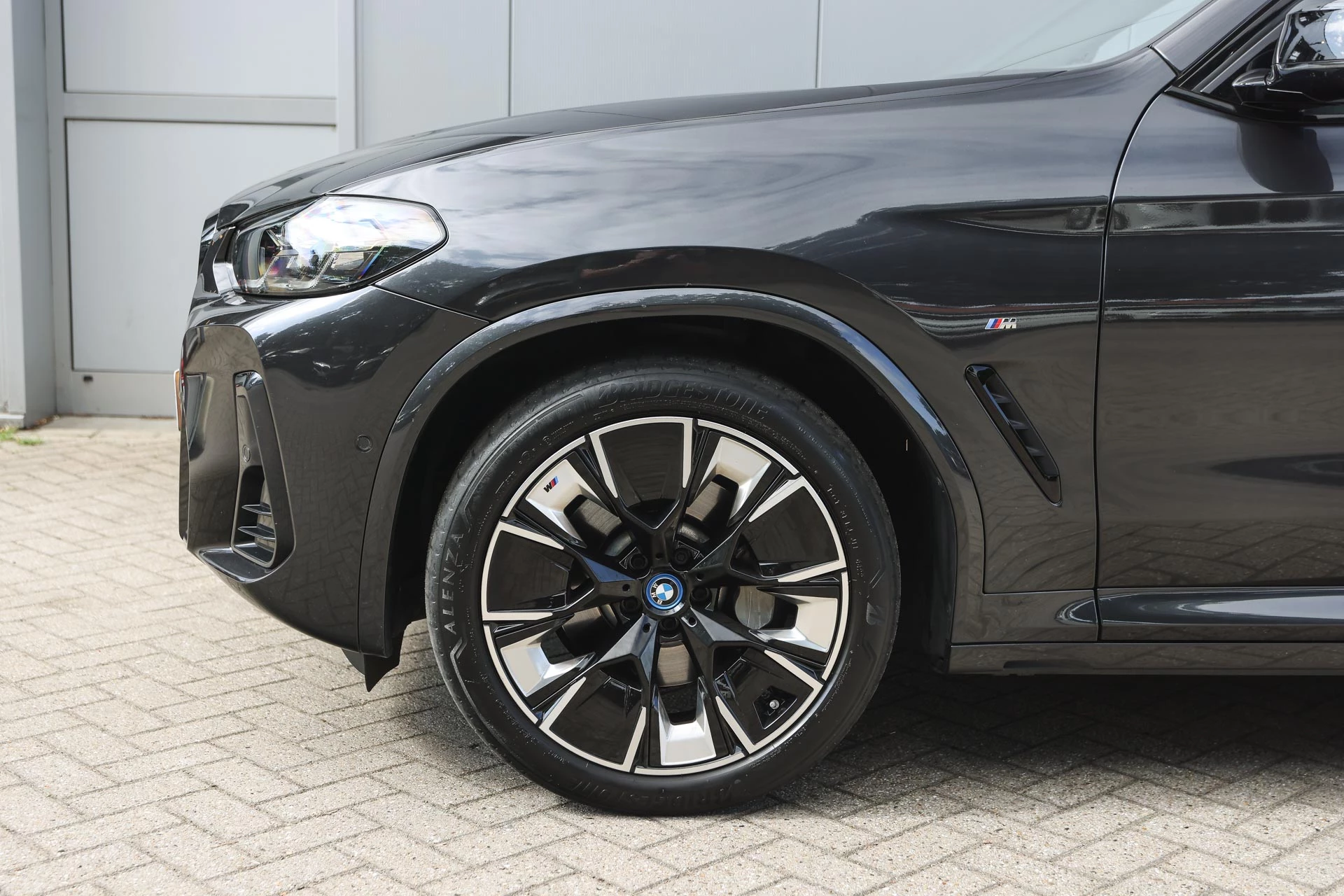 Hoofdafbeelding BMW iX3