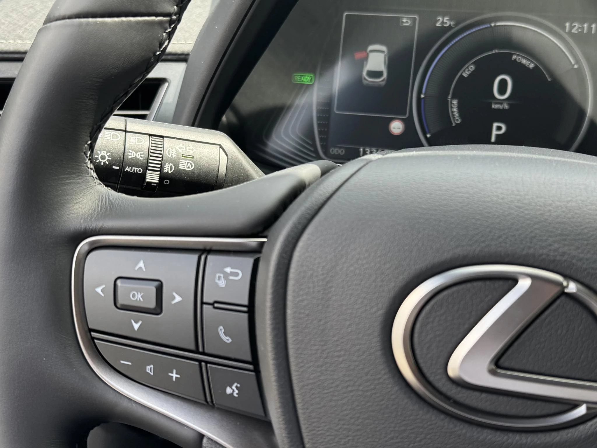 Hoofdafbeelding Lexus UX
