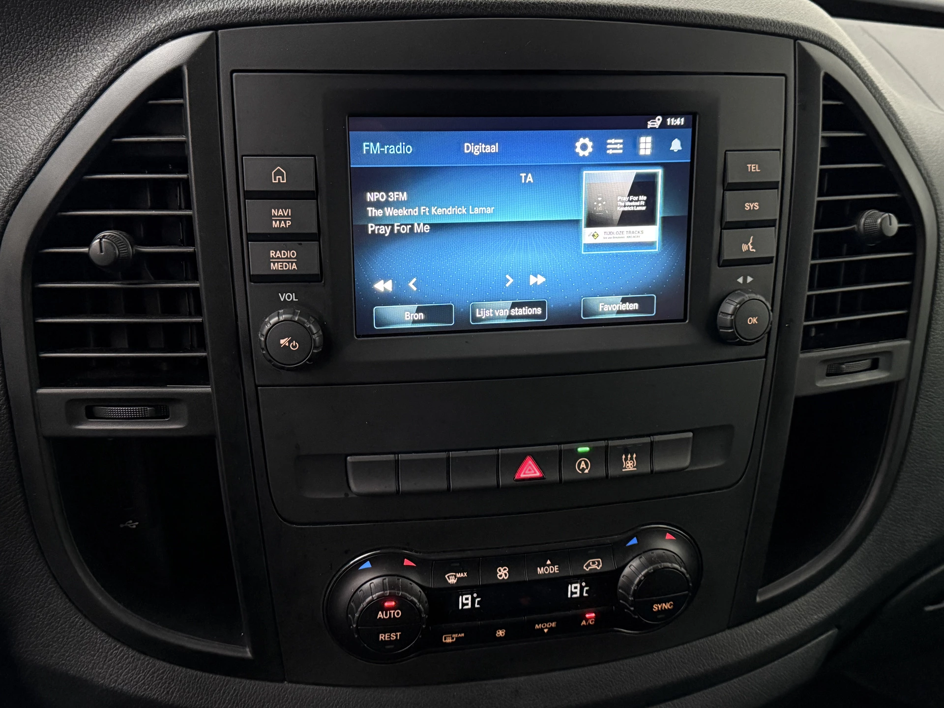 Hoofdafbeelding Mercedes-Benz Vito