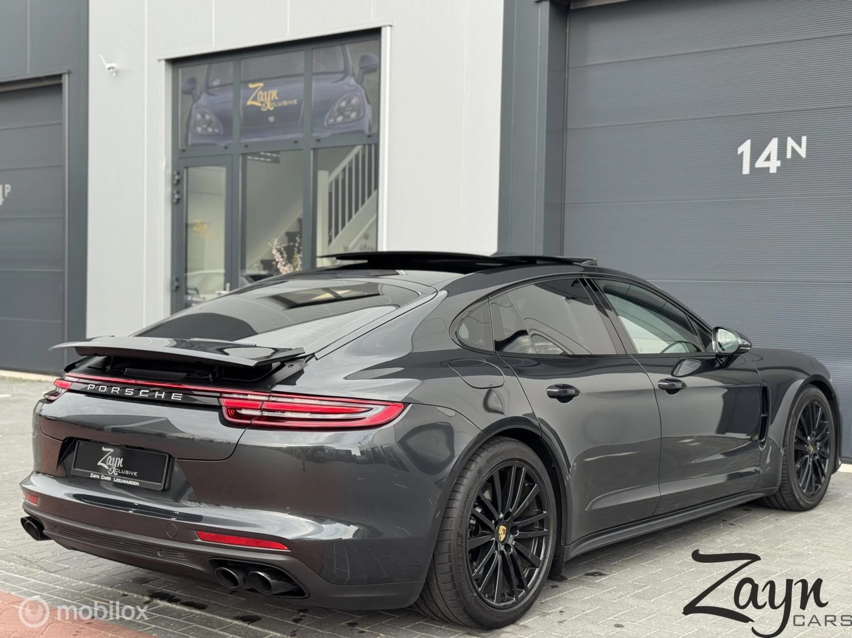 Hoofdafbeelding Porsche Panamera