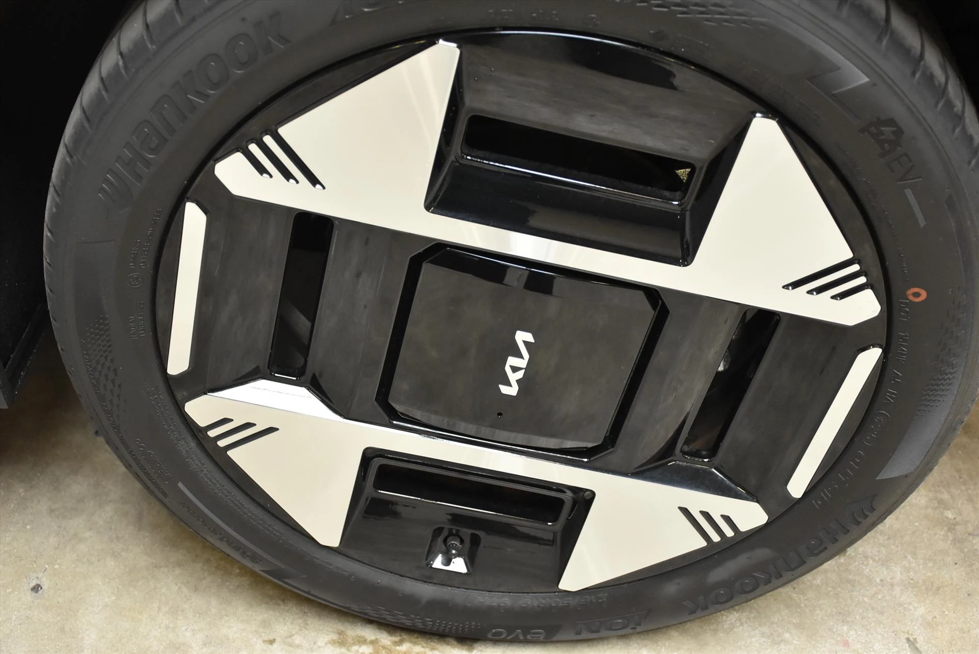 Hoofdafbeelding Kia EV3