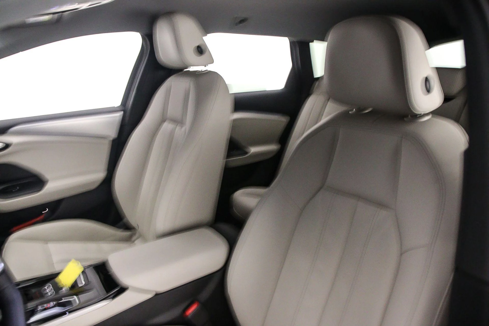 Hoofdafbeelding Audi A6 Avant e-tron