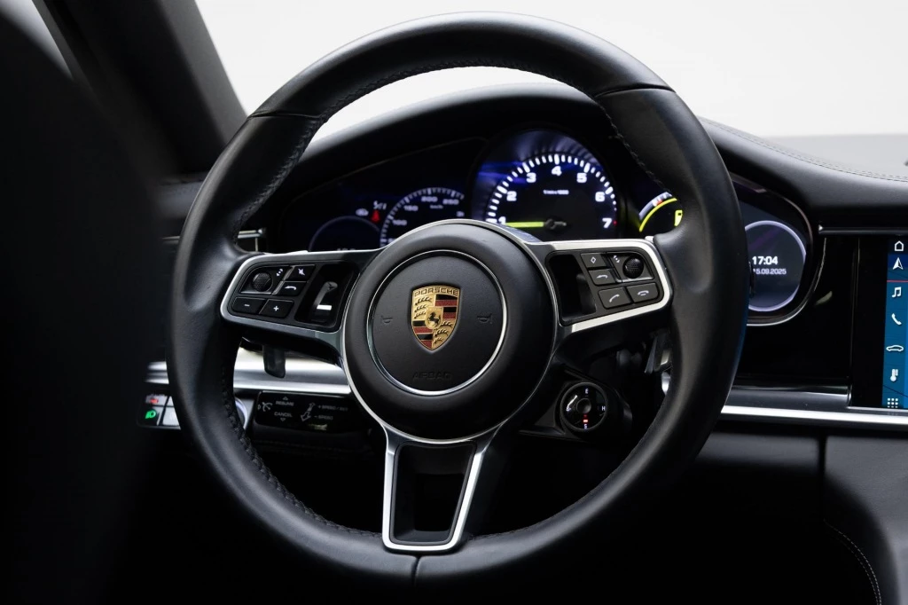 Hoofdafbeelding Porsche Panamera