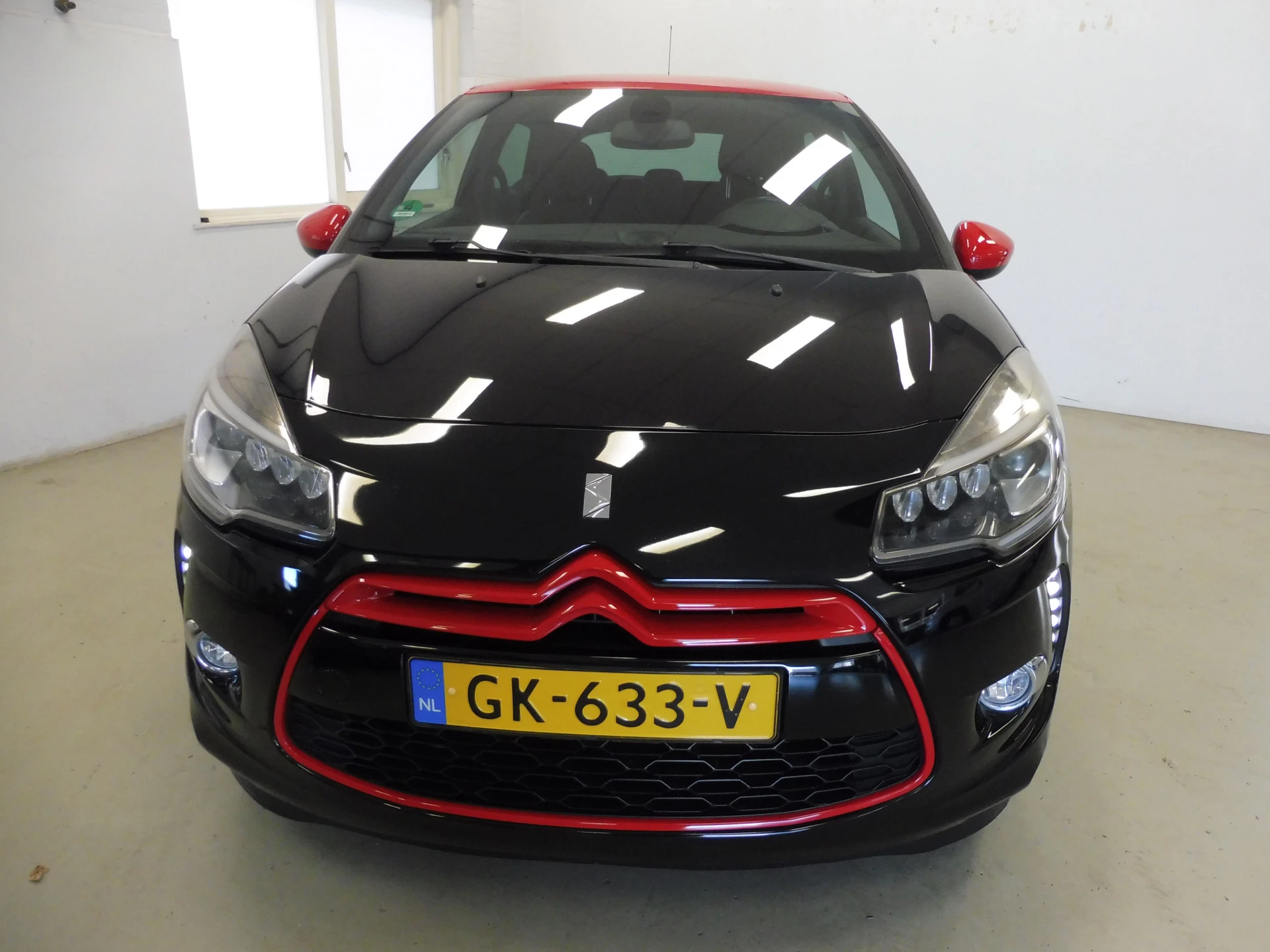Hoofdafbeelding DS DS 3