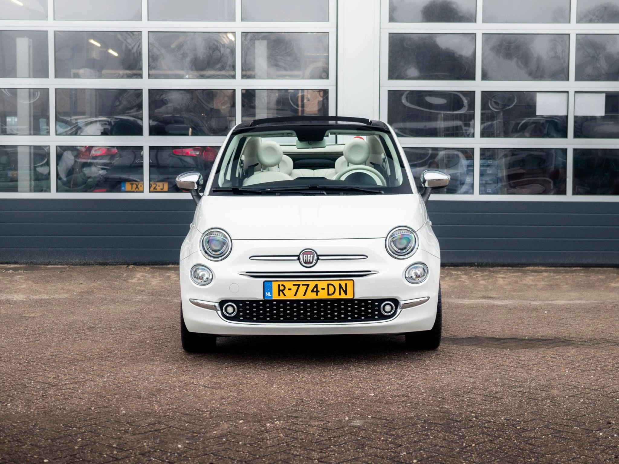 Hoofdafbeelding Fiat 500C