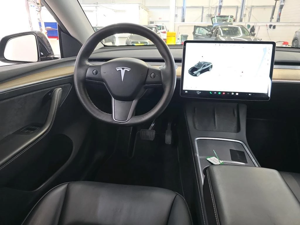 Hoofdafbeelding Tesla Model Y