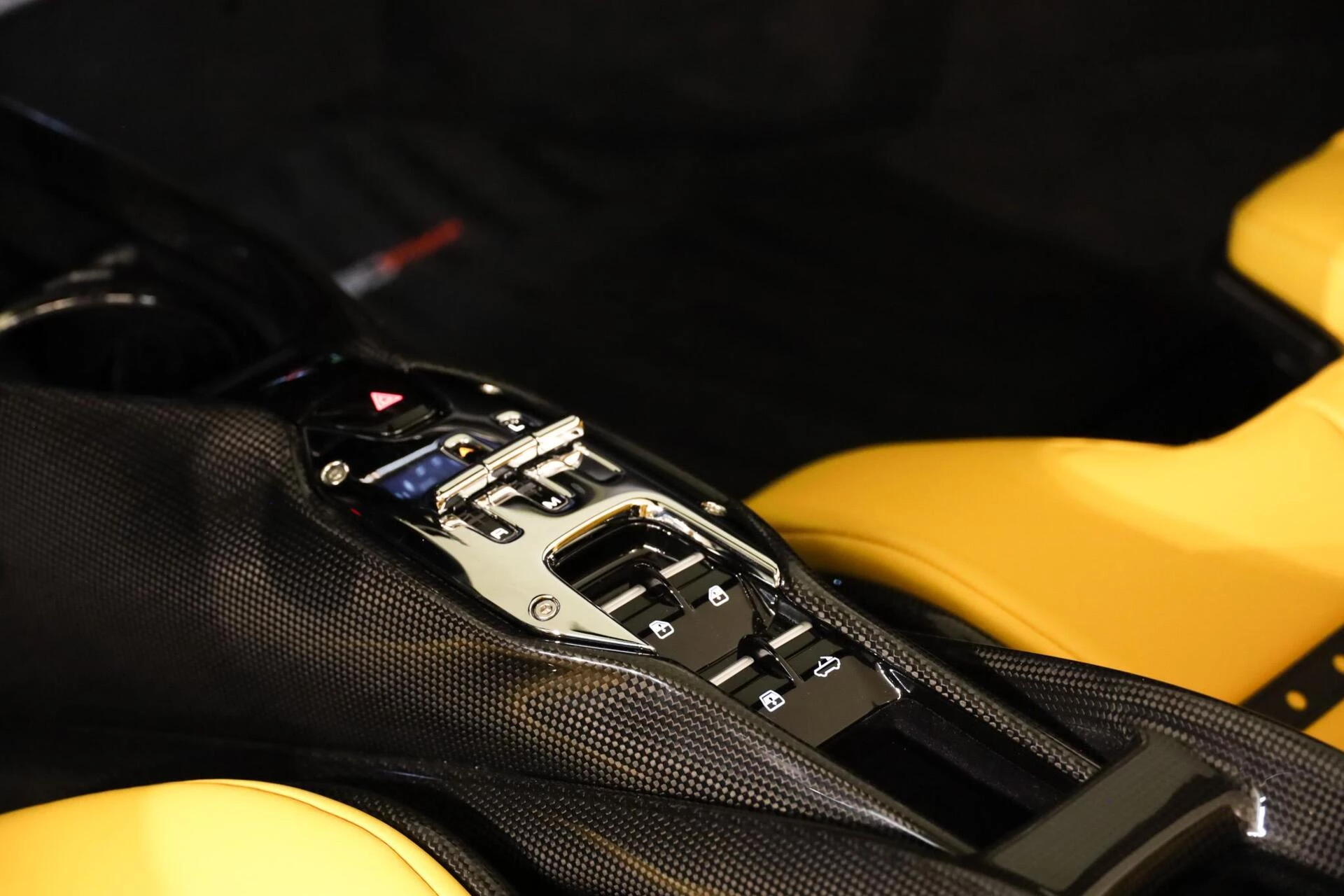 Hoofdafbeelding Ferrari SF90 Spider