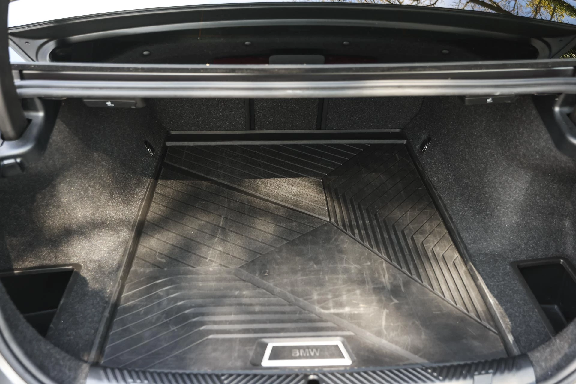 Hoofdafbeelding BMW i5